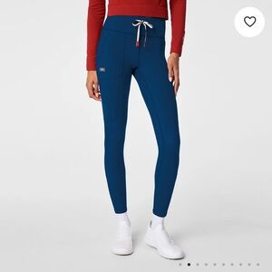 FIGS x Team USA ScrubLegging